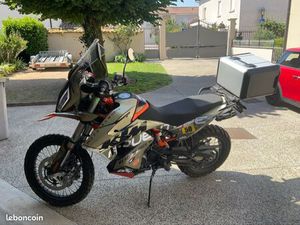 KTM 890 AVENTURE R