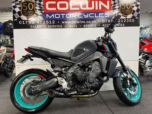 YAMAHA MT-09 900 HYPER-NAKED PETROL MANUAL EURO 5 (119 PS) 889 CC