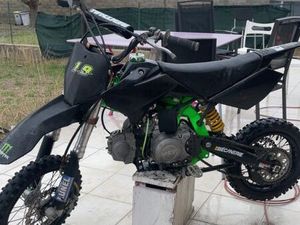 DIRT BIKE 125 START YCF