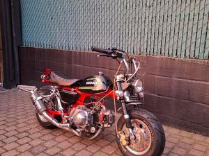② SINGA 50 CC B-KLASSE
