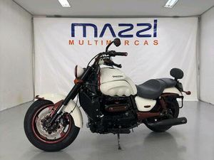 TRIUMPH ROCKET III CLASSIC 2300