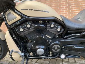 HARLEY-DAVIDSON V-ROD NIGHT SPECIAL ,EXCELENTE ESTADO LEIRIA, POUSOS, BARREIRA E CORTES