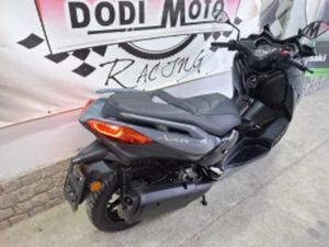 YAMAHA X-MAX 2 БРОЯ.