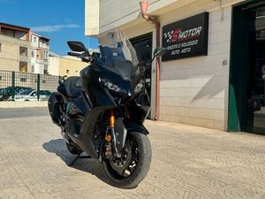 YAMAHA YAMAHA TMAX 560 TECH MAX
