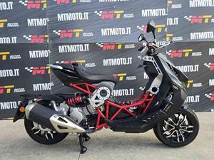 ITALJET DRAGSTER 200 VIDEO 360 ZWART