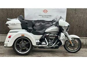 VENDO HARLEY-DAVIDSON 117 CVO TRI GLIDE ULTRA (2020) - FLHTCUTGSE_AF USATA A BOLOGNA (CODICE 9922146) - MOTO.IT