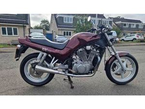 SUZUKI VX800 V-TWIN, LOVELY CONDITION, LONG MOT, GENUINE UK BIKE.
