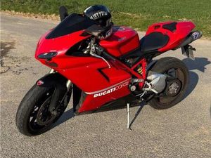 DUCATI 848 ROT - TOP ZUSTAND, MOTOR REVIDIERT, TÜV 27