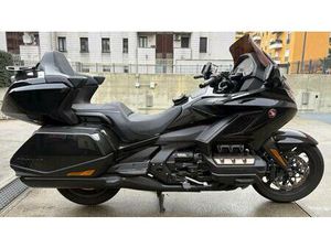 VENDO HONDA GL 1800 GOLD WING TOUR DCT & AIRBAG (2022 - 24) USATA A MILANO (CODICE 9922380) - MOTO.IT