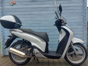 HONDA SH125I SCOOTER PETROL AUTOMATIC (13 PS) 125 CC
