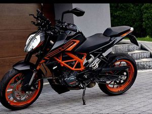 KTM DUKE 125, ROK PRODUKCJI 2021 STANISLAW DOLNY