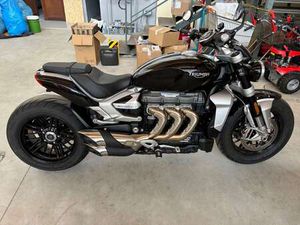 TRIUMPH ROCKET 3 R