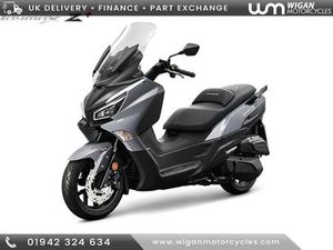 SYM JOYMAX 125I SYM Z+ 300 CC 278 CC