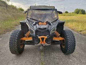 CAN-AM MAVERICK X3 RC