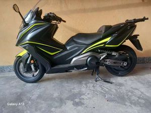 KYMCO AK 550 EURO 5 NERO