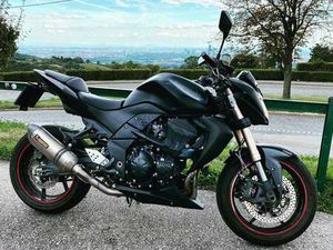Z750R BLACK EDITION