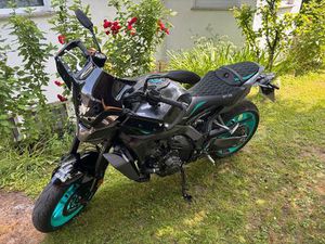 YAMAHA 2024 MT-09 Y-AMT AUTOMATIK - GRIFFHEIZUNG SONDER SITZBANK