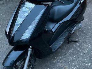 HONDA FES 125 CCM PANTHEON