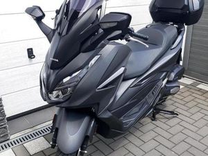 HONDA FORZA 125 ABS SCHWARZ MATT ZUBEHÖR NEUWERTIG