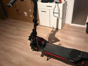 E-SCOOTER SEGWAY ZT3 PRO D - ELEKTROROLLER KLAPPBAR