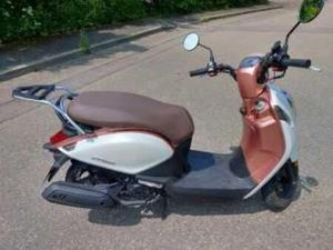 ROLLER/SCOOTER SYM MIO 115