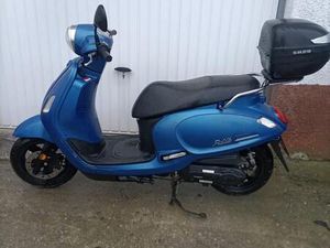 ROLLER BLAU BAUJAHR 2021