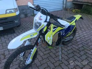 HUSQVARNA 250 FE