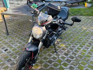 DUCATI MONSTER