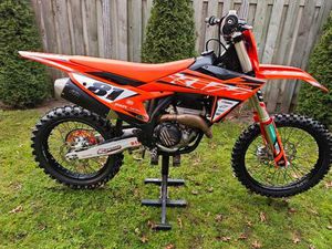 ② KTM SXF SX-F SX250F 250 CC 4 TAKT 2023
