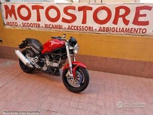 DUCATI MONSTER 900 - 2001