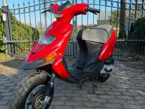 GILERA STALKER 50CC 2 TAKT BROM KENTEKEN NEDERLANDS — SCOOTERS | YAMAHA — MARKTPLAATS