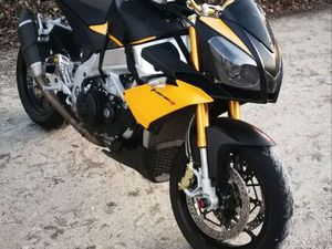 APRILIA TUONO V4R
