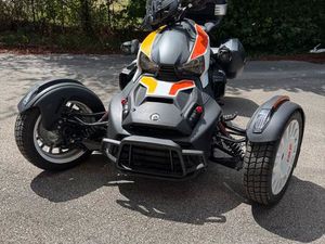 CAN AM RYKER 900 RALLY