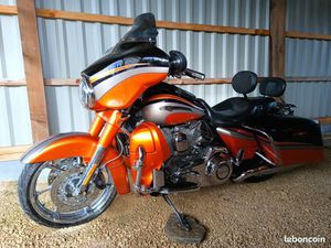 HARLEY DAVIDSON STREET GLIDE CVO