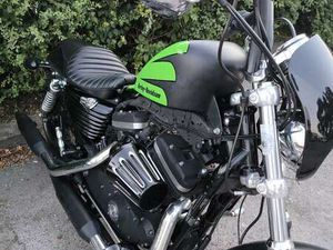 HARLEY-DAVIDSON SPORTSTER 1200 SCHWARZ