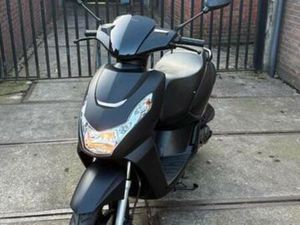 KISBEE PEUGOT — SCOOTERS | PEUGEOT — MARKTPLAATS