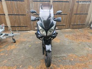 VSTROM 1000 DE 2003