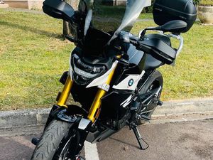 BMW G310R