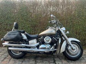 ② YAMAHA XVS 1100 DRAGSTAR