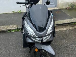 PCX SCOOTER
