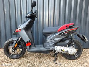 SCOOTER APRILLA SR 50