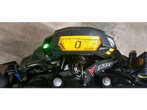KAWASAKI Z 125 PERFORMANCE