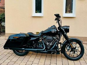 HARLEY DAVIDSON ROADKING SPECIAL FLHRXS