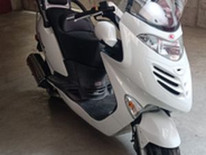 KYMCO GRAND DINK 250 EURO 2