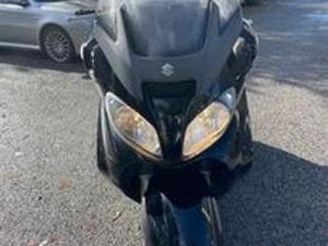 SUZUKI BURGMAN 650 - 2005