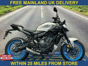 YAMAHA MT-07