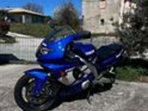 YAMAHA YZF 600 R6