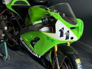 KAWASAKI NINJA 636 2004 STRADA PISTA