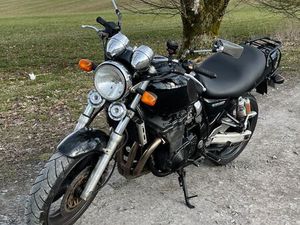 SUZUKI GSX 750 AE (INAZUMA)