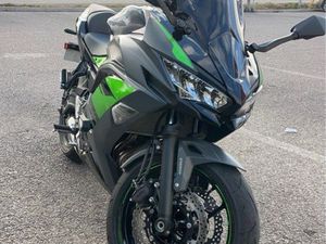 KAWASAKI NINJA 650 A2